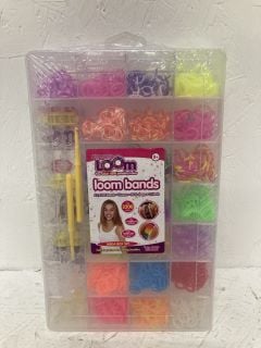 BOX OF LOOM BANDS