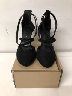 WOMENS HEELS UK SIZE 4