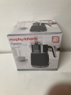 MORPHY RICHARDS KETTLE