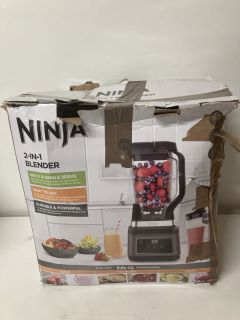 NINJA 2 IN 1 BLENDER