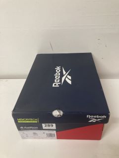 REEBOK TRAINERS SIZE 7