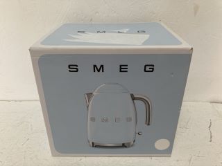 SMEG KETTLE