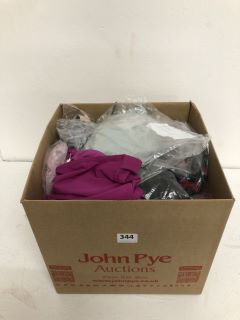 BOX OF ASSORTED DESIGNER CLOTHING IN VARIOUS SIZES & DESIGNS