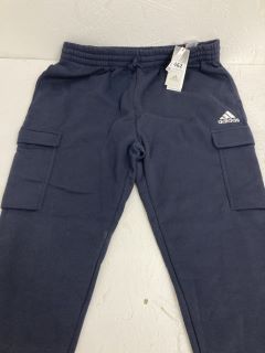 ADIDAS JOGGERS SIZE XL