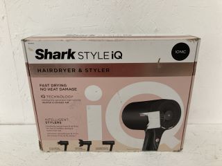 SHARK STYLE IQIONIC HAIR DRYER