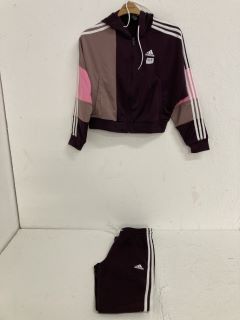 ADIDAS TRACKSUIT SIZE XS 4-6