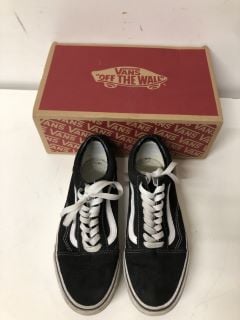 VANS OLD SCHOOL PLAT SIZE:6.5