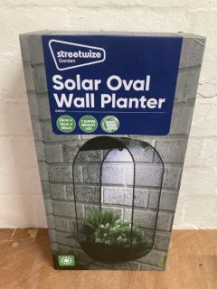 STREETWIZE GARDEN SOLAR OVAL WALL PLANTER