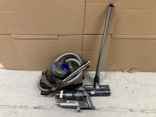 2 X VACUUM CLEANERS INC SAMSUNG