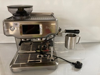 1 X SAGE COFFEE MACHINE MODEL: SES880 BSS /C