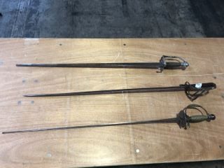 *18+ ONLY*102CM REPLICA RAPIER WITH KNUCKLE GUARD WITH GREEN HANDLE TO INCLUDE 102CM REPLICA RAPIER WITH KNUCKLE GUARD AND DARK WOOD HANDLE AND 99CM REPLICA RAPIER WITH KNUCKLE GUARD AND GREEN HANDLE