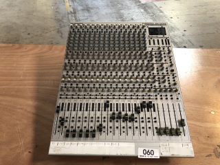 BEHRINGER EURORACK MX3242X 32 INPUT 4-BUS MIXING CONSOLE