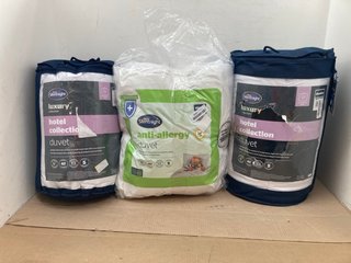 3 X HOUSEHOLD ITEMS TO INCLUDE SILENT NIGHT DUVET 10.5 TOG: LOCATION - H11