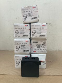 7 X WISKA COMBI JUNCTION BOXES IN BLACK: LOCATION - H12