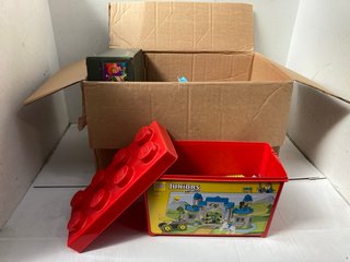 QTY OF TOYS TO INCLUDE MULTIPLE LEGOS PIECES: LOCATION - H13