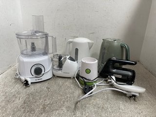 6 X HOUSEHOLD ITEMS TO INCLUDE KENWOOD MINI CHOPPER: LOCATION - J6