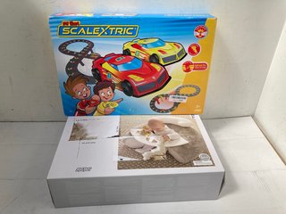 MAMAS&PAPAS KIDS SIT AND PLAY SEAT TO INCLUDE SCALEXTRIC 'MY FIRST' SCALEXTRIC: LOCATION - H15