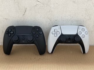 SONY PLAYSTATION 5 WIRELESS BLACK CONTROLLER TO INCLUDE TO INCLUDE SONY PLAYSTATION 5 WIRELESS WHITE CONTROLLER: LOCATION - J9