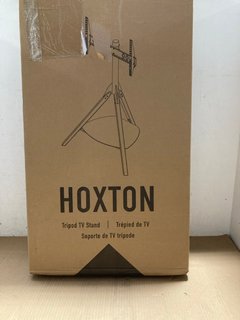 AVF HOXTON TRIPOD TV STAND: LOCATION - J9