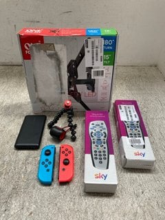 5 X ELECTRONIC ITEMS TO INCLUDE 2 X SKY+HD REMOTE CONTROL: LOCATION - J11