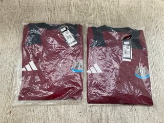 2 X ADIDAS NEWCASTLE FC TRAINING SHIRTS IN BURGUNDY & BLACK UK SIZE 3X-LARGE - COMBINED RRP £90: LOCATION - I13