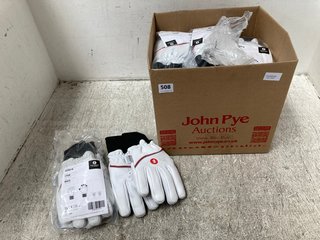 QTY OF FORTDRESS WHITE GLOVES - UK SIZE: MEDIUM: LOCATION - J20