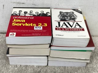 QTY OF ASSORTED BOOKS TO INCLUDE PROFESSIONAL JAVA SERVLETS 2.3: LOCATION - I7