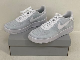 NIKE AIR FORCE 1 FLYKNIT 2.0 TRAINERS SIZE UK 11 IN WHITE RRP £109.99: LOCATION - I6