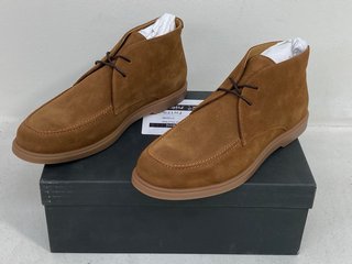 LOAKE SHOEMAKERS CHESTNUT BROWN SUEDE AMALFI CHUKKA SHOES SIZE UK 11 - RRP £160: LOCATION - I6