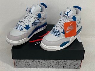 NIKE AIR JORDAN 4 RETROS IN OFF WHITE/ MILITARY BLUE SIZE UK 5.5 RRP £149.99: LOCATION - I6