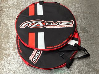 2 X A CLASS WHEEL COVERS: LOCATION - I5