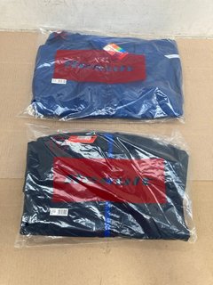 2 X RESULT ROYAL CHILDRENS JACKET IN NAVY SIZE UK S & M: LOCATION - H6