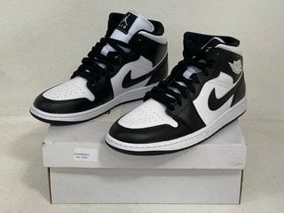 NIKE AIR JORDAN 1 MID PANDA UK SIZE 8 - RRP £130: LOCATION - FRONT BOOTH