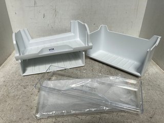 3 X REPLACEMENT FRIDGE DRAWERS: LOCATION - C16