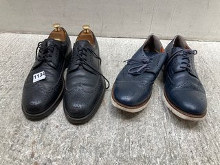 J. LINDENBERG MENS LEATHER BROGUE SHOES IN BLACK UK SIZE 9 TO INCLUDE COMMON PEOPLE LEATHER BROGUE SHOES IN NAVY UK SIZE 9: LOCATION - C15