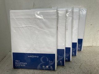 5 X SOAK & SLEEP CLASSIC EGYPTIAN COTTON BED LINENS TO INCLUDE KING SIZE FITTED SHEET IN WHITE: LOCATION - C8