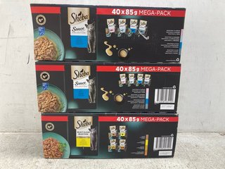 3 BOXES OF 40X 85G SHEBA CAT FOOD POUCHES SELECT SLICES IN POULTRY/FISH : BBE 04/26: LOCATION - C1