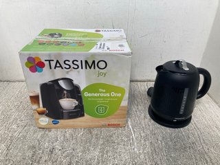 KENWOOD DAWN COLLECTION 1.7L KETTLE TO INCLUDE BOSCH TASSIMO COFFEE MAKER: LOCATION - WA 9