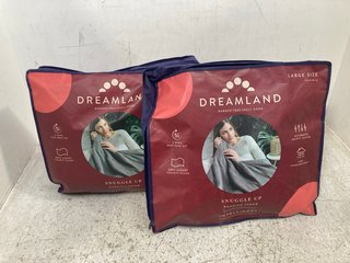 2 X DREAMLAND SNUGGLE UP WARMING THROW - SIZE: 120 x 160 CM: LOCATION - WA 10