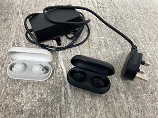 3 X TECH ITEMS TO INCLUDE SONY NOISE CANCELLING EARBUDS IN WHITE: LOCATION - A 17