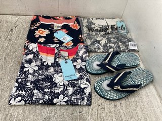 4 X ASSORTED WEIRD FISH CLOTHING ITEMS TO INCLUDE NALANI ECO VISCOSE PRINTED JUMPSUIT IN DARK DENIM UK SIZE 14 AND SALCOMBE PRINTED FLIP FLOP IN BLUE UK SIZE 7: LOCATION - A6