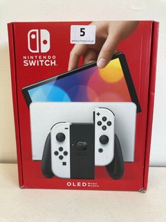 NINTENDO SWITCH OLED MODEL 7" SCREEN WITH ADJUSTABLE STAND : RRP £279.99: LOCATION - BOOTH