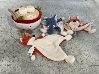 4 X JELLYCAT SOFT TOYS TO INCLUDE ' I AM BABY CORDY ROY FOX ': LOCATION - A 2