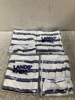 4 X PAIRS OF MENS LANDS END SHORTS IN BLUE CREAM STRIPE - UK SIZE: X LARGE: LOCATION - B 1