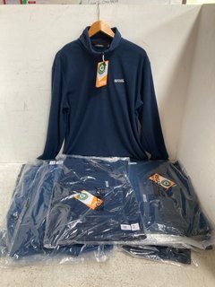 QTY OF REGATTA GREAT OUTDOORS THOMPSON FLEECE IN NAVY AND ADMIRAL BLUE - UK VARIOUS SIZES TO INCLUDE LARGE: LOCATION - WA 1