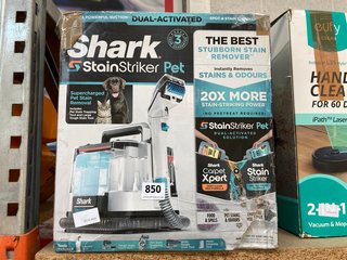 SHARK STAINSTIRKER PET CARPET CLEANER - MODEL: PX200UKT: LOCATION - AR16