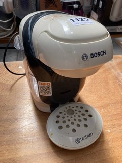 BOSCH TASSIMO COFFEE POD MACHINE: LOCATION - A6