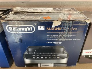 DELONGHI MAGNIFICA EVO COFFEE MACHINE - MODEL: ECAM290.61 - RRP: £399: LOCATION - AR8