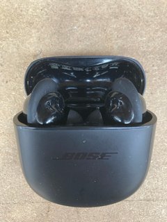 BOSE QUIETCOMFORT ULTRA TRUE WIRELESS EARBUD - RRP £299: LOCATION - AR8