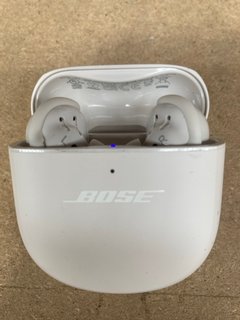 BOSE QUIETCOMFORT ULTRA TRUE WIRELESS EARBUD - RRP £299: LOCATION - AR8